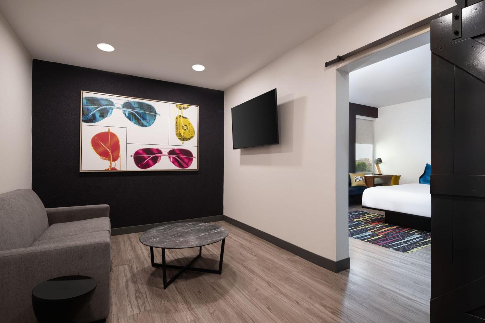 Aloft Beachwood Exteriér fotografie